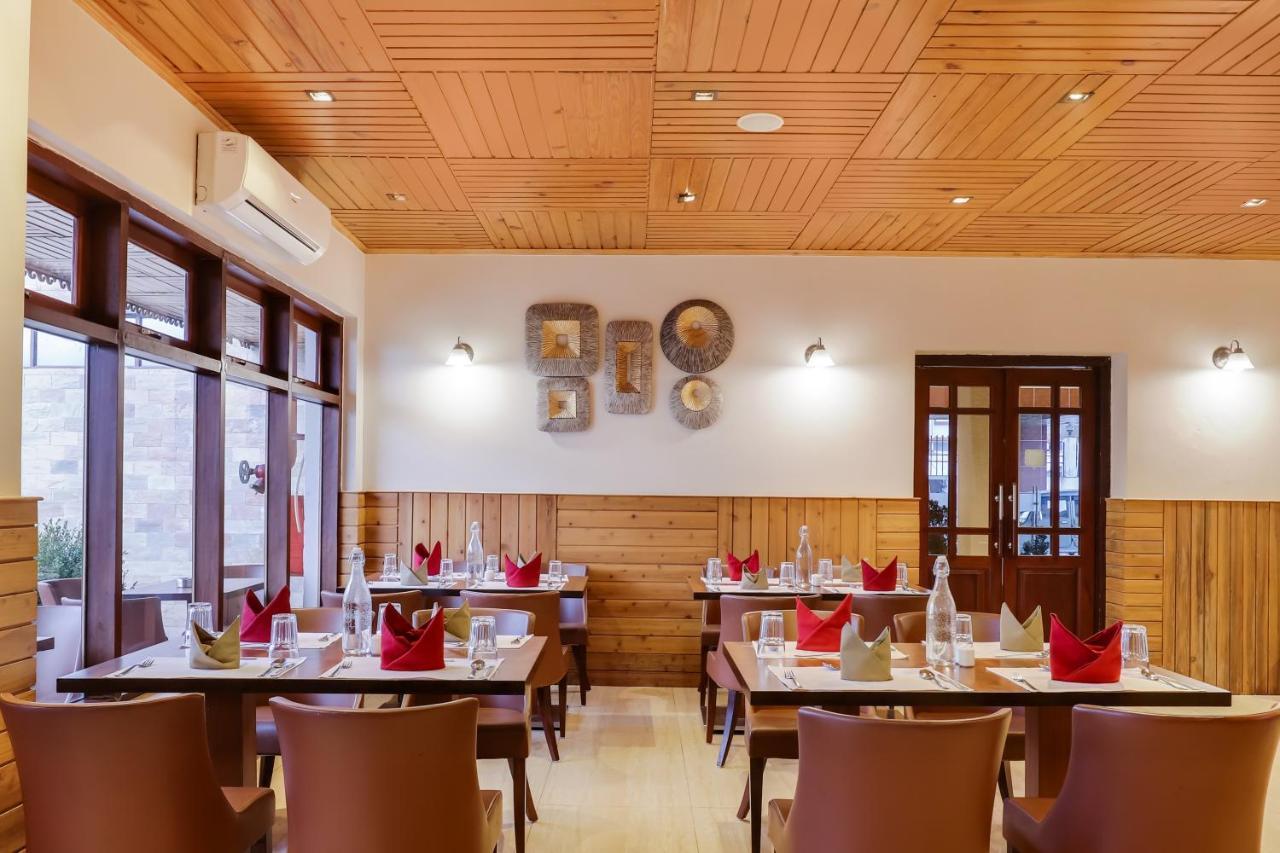 Sobralia Resort & Spa Namchi Экстерьер фото
